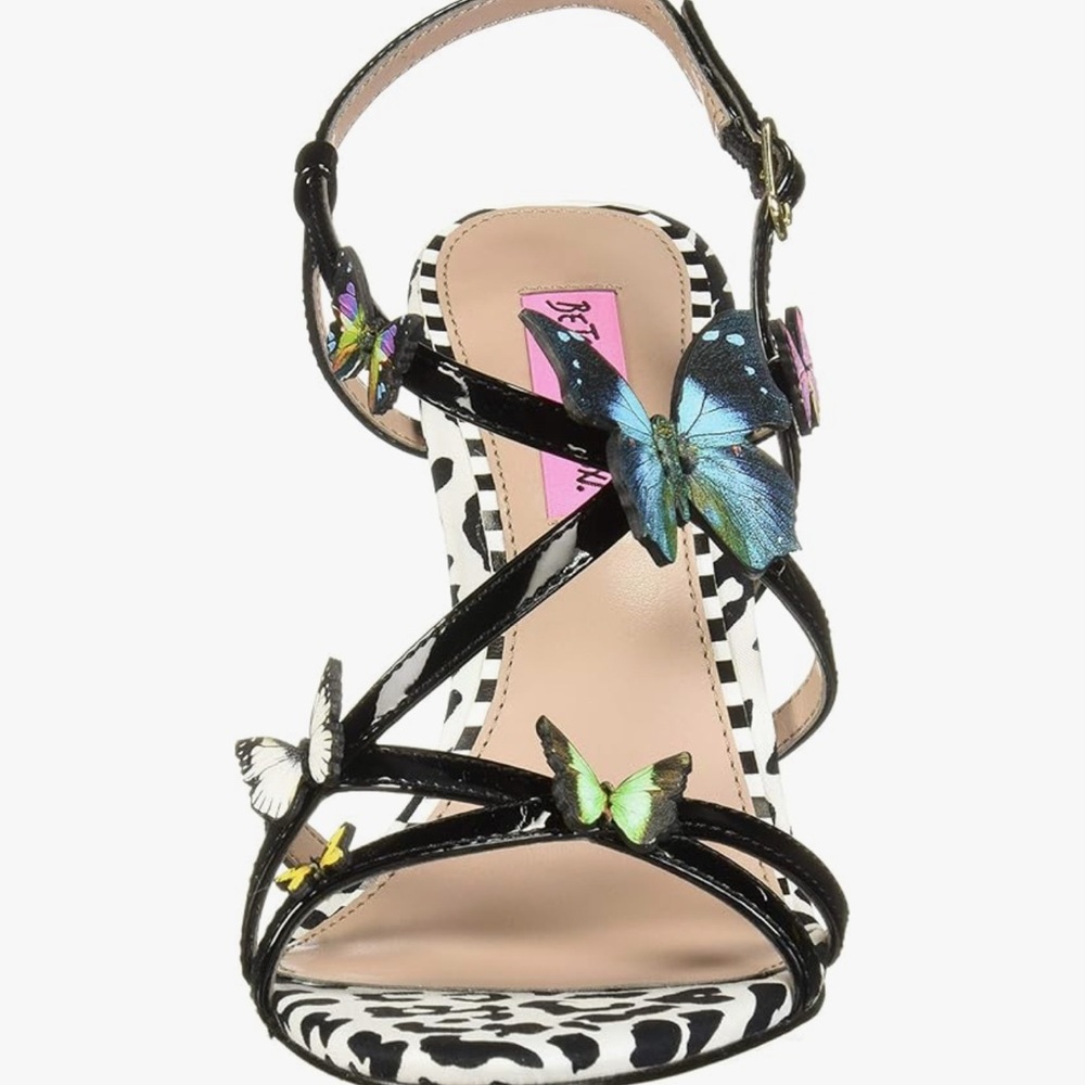 🦋 Betsey Johnson Vandi Butterfly Heels NEW with Box! - Picture 9 of 11